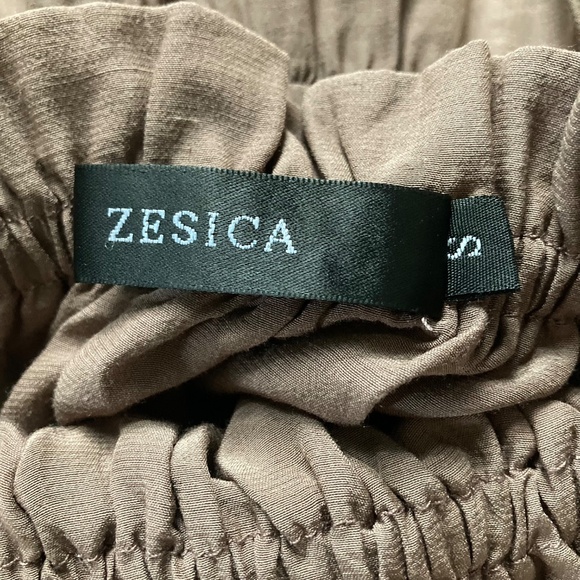 Off Shoulder Long Sleeve Smocked Waist Maxi Dress - Picture 8 of 10